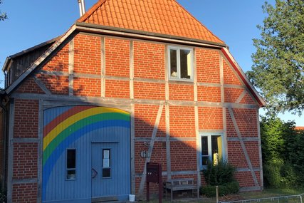 Das Regengogenhaus der Kirchengemeinde Krummesse - Copyright: Katja Launer
